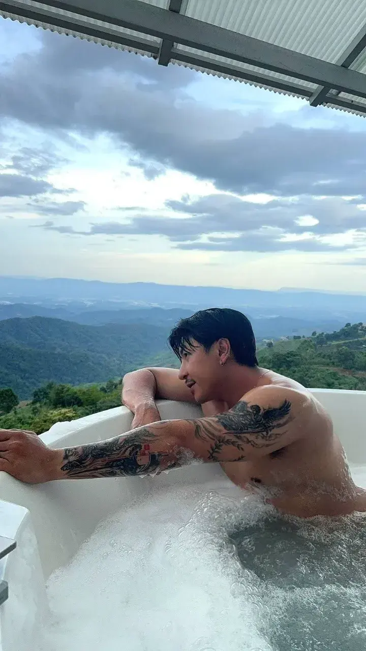 เสร็จแล้วกอดมั้ย