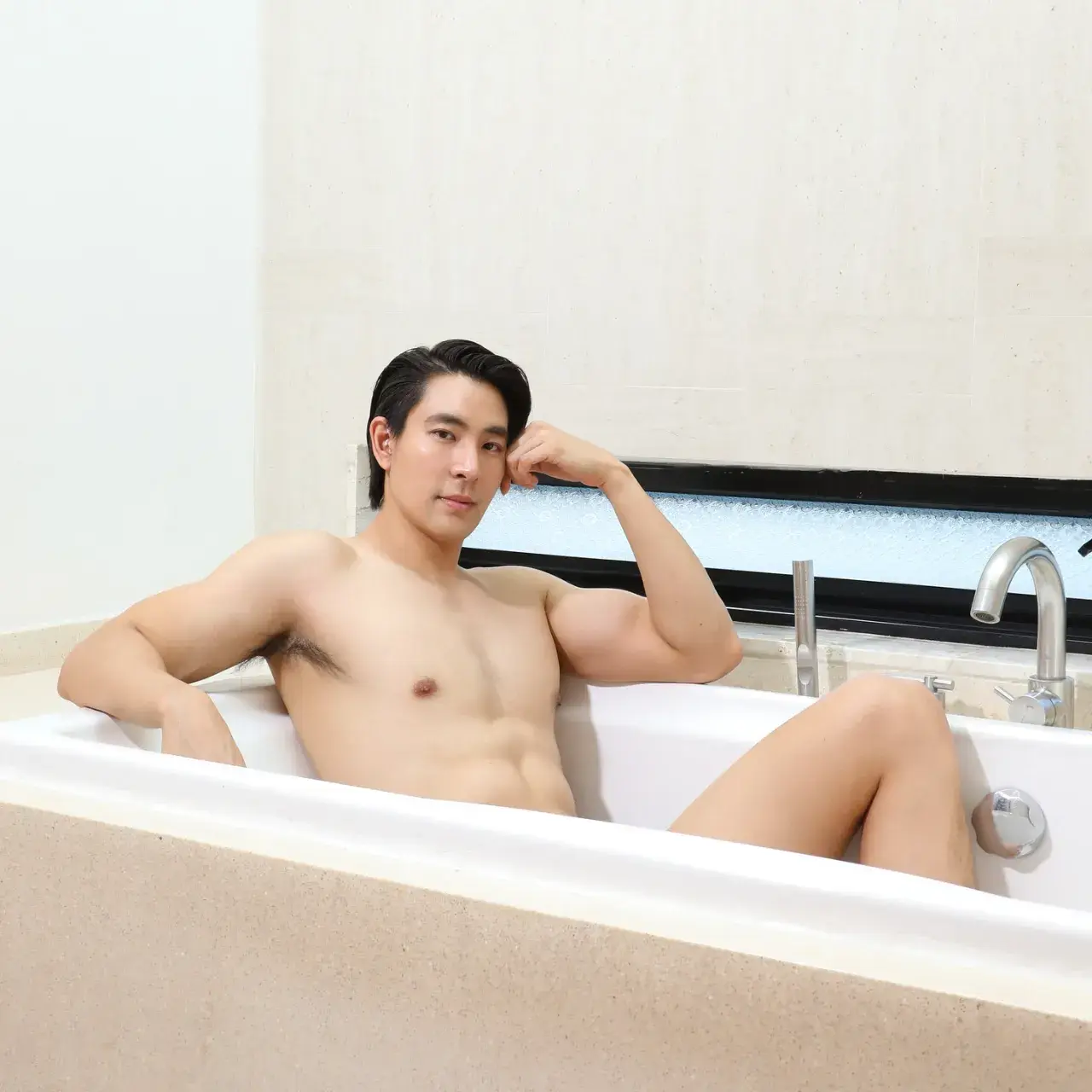 รักและเสวมาก