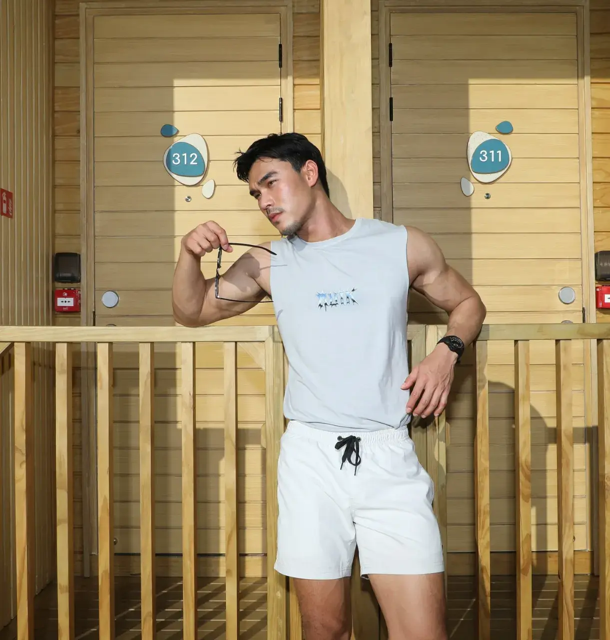 รักและเสวมาก