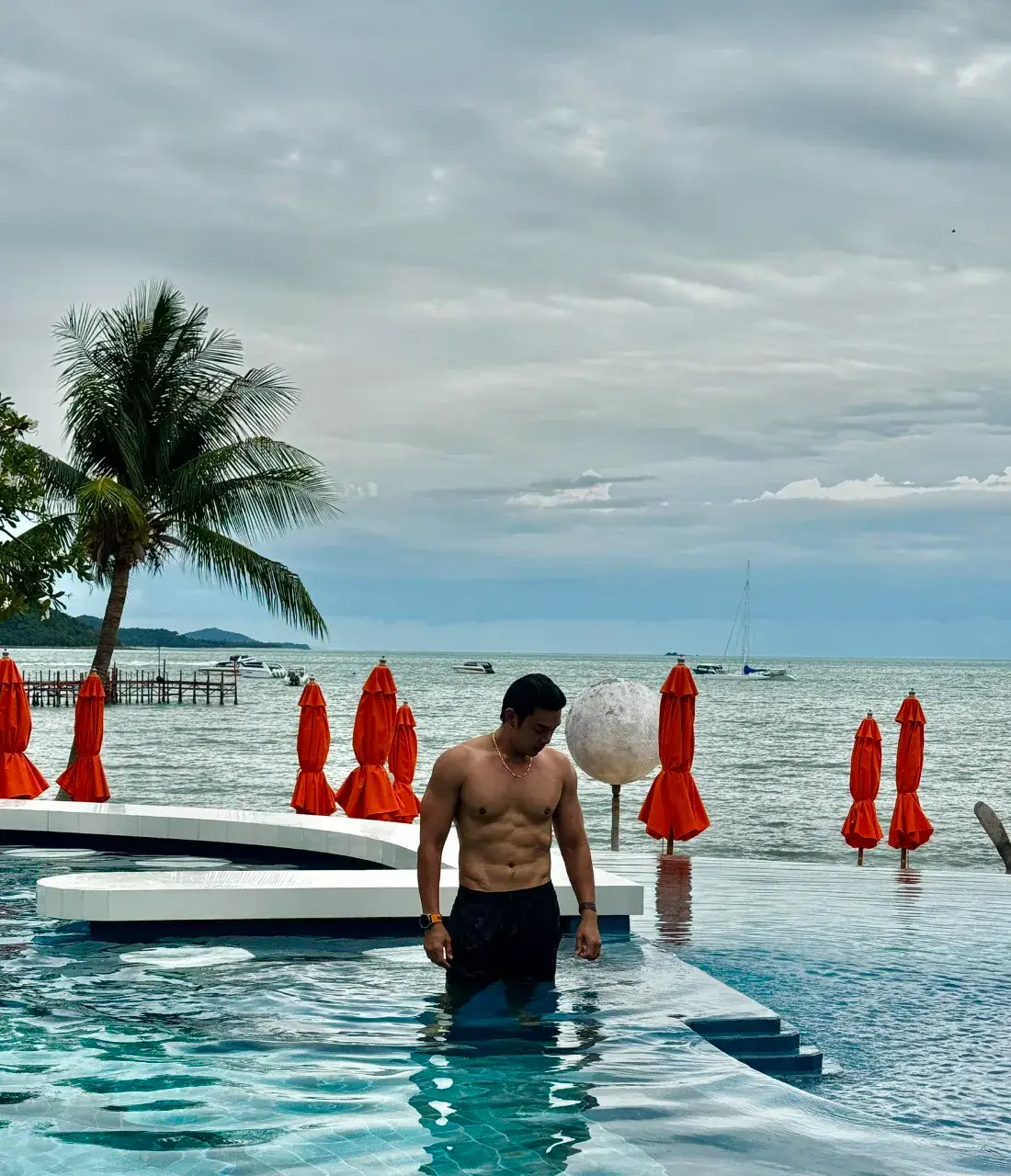 รักและเสวมาก