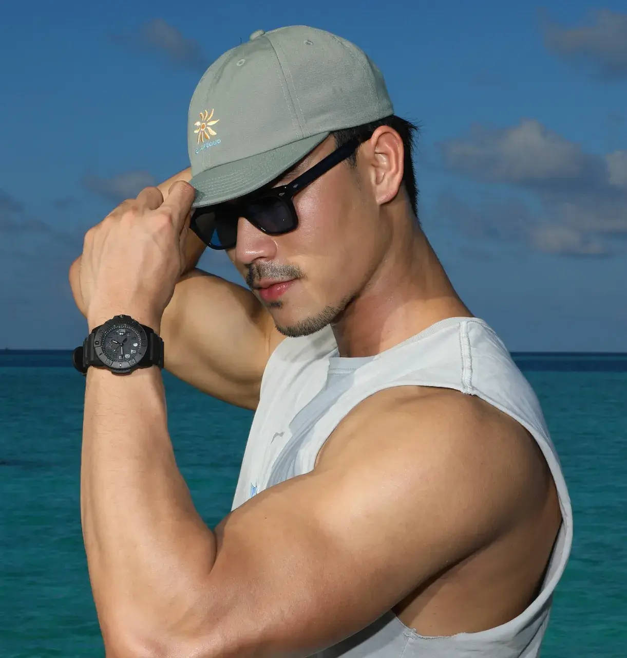 รักและเสวมาก