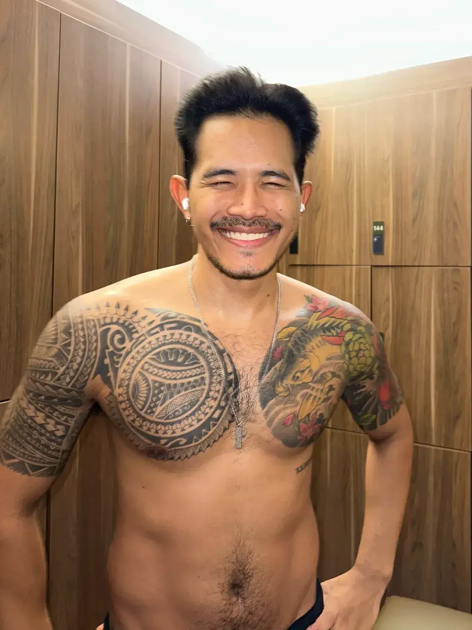 ซูมรอยสัก ปักจิต