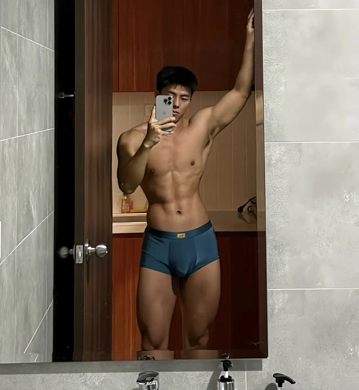 Cool GUY : Nguyễn Thanh Đức