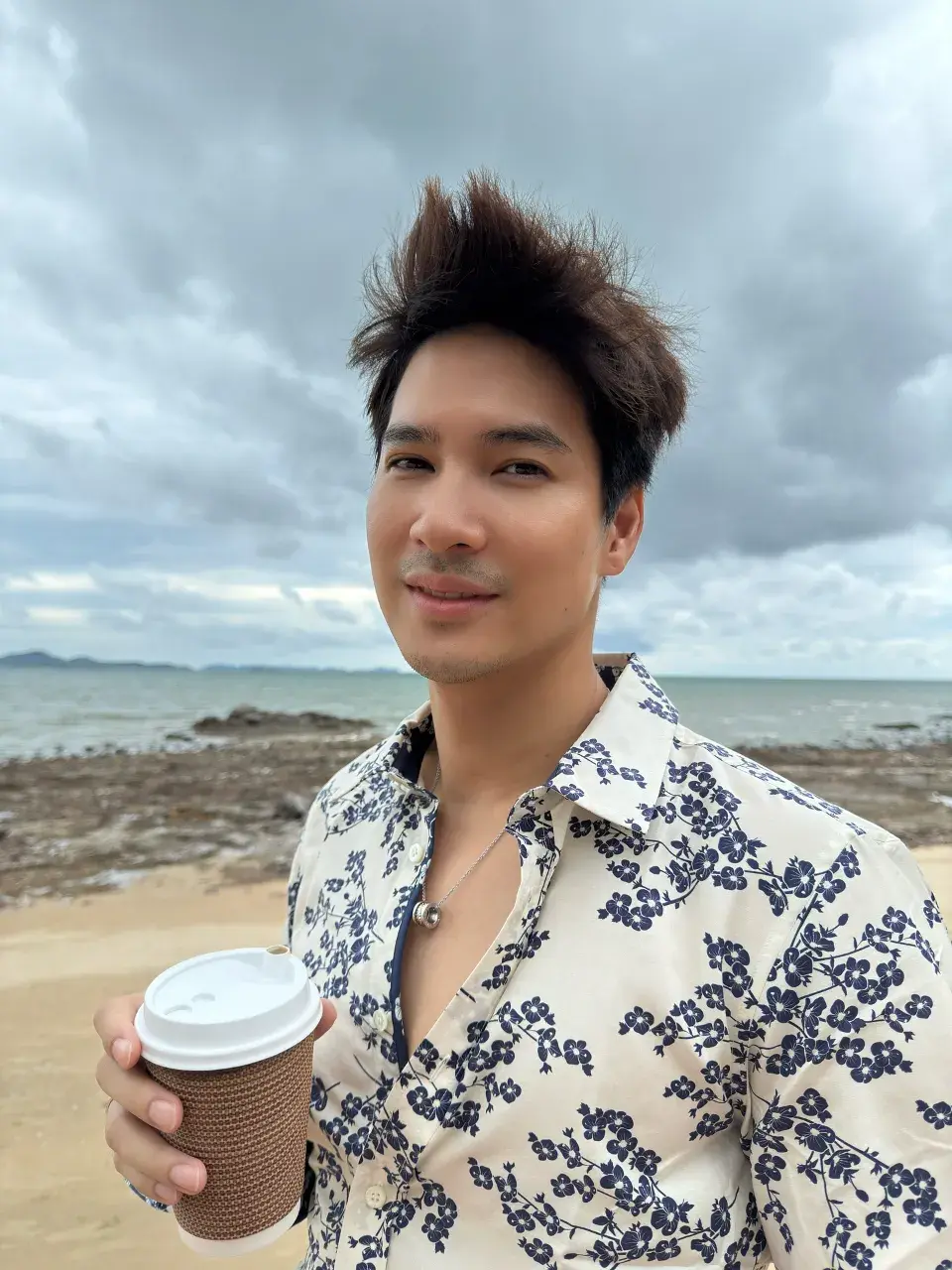 ลิ้มรสแซ่บ