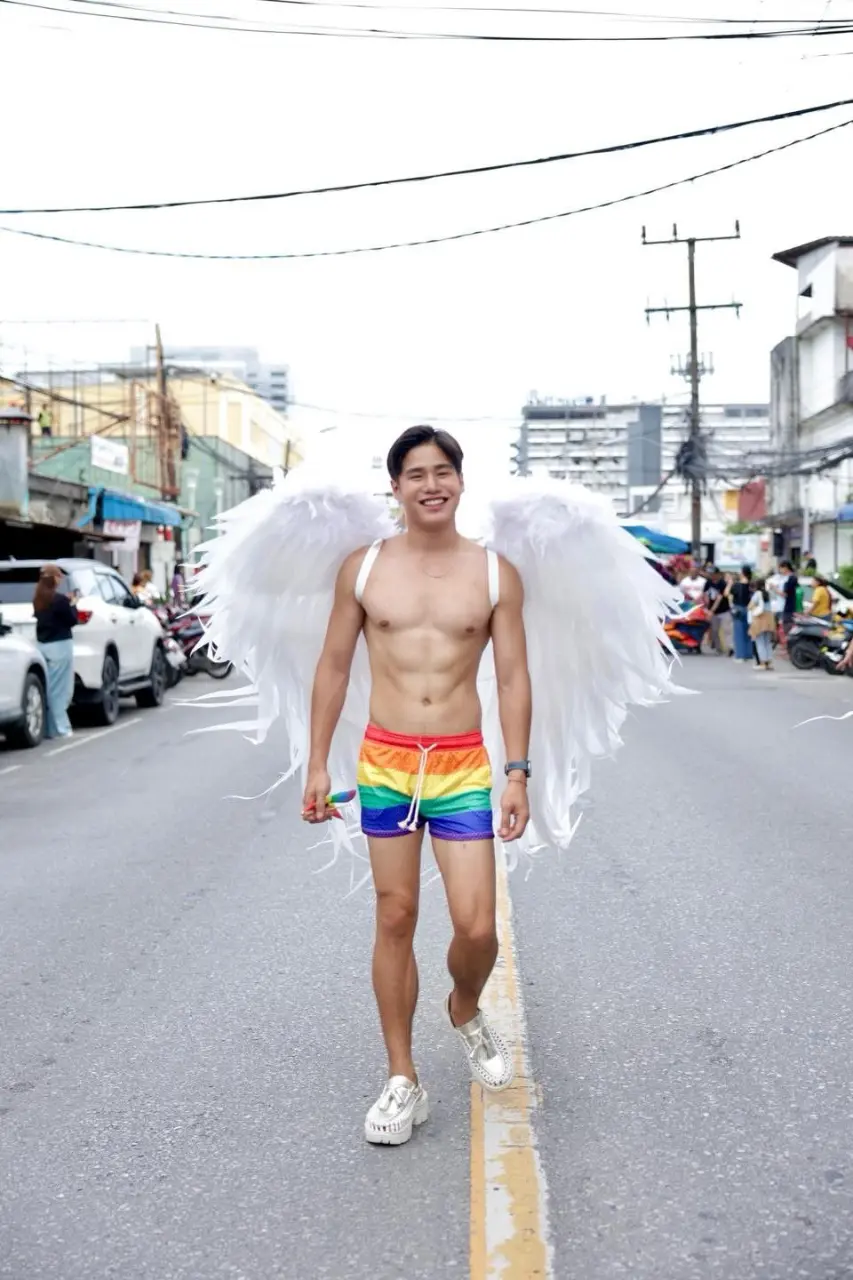 แฝดคนดัง งาน pride ภูเก็ต 2025