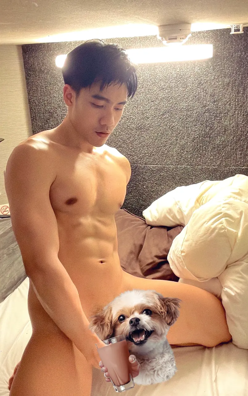 Some of Mckers' risqué postings - โพสต์ที่ไม่เหมาะสมของ Mckers