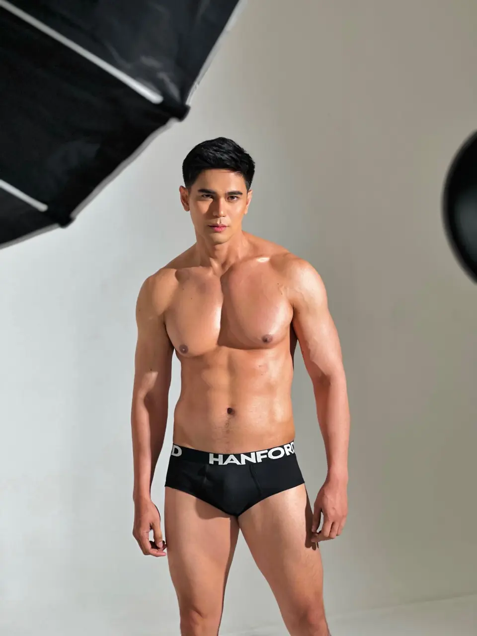 Cool GUY : Luke Conde