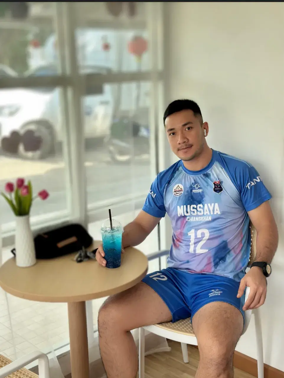 หุ่นดีสเป๊กใคร