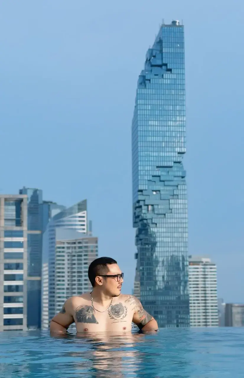 หุ่นดีสเป๊กใคร