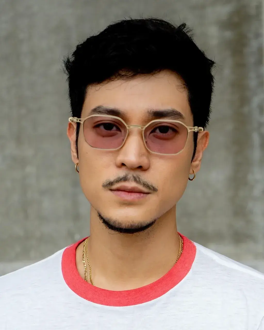 วาสนาใครน้อ