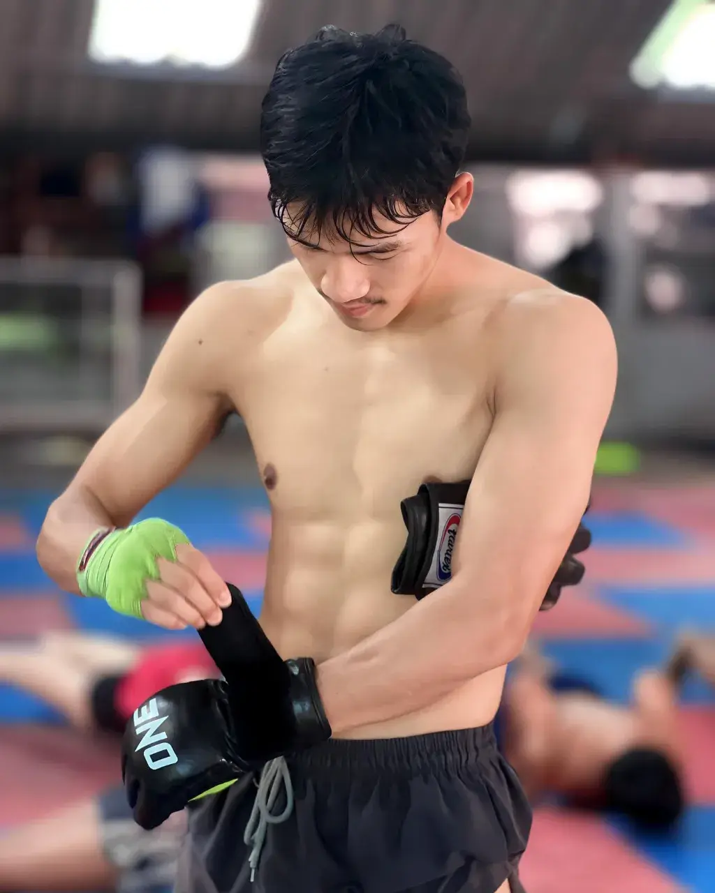 แซ่บสำลัก