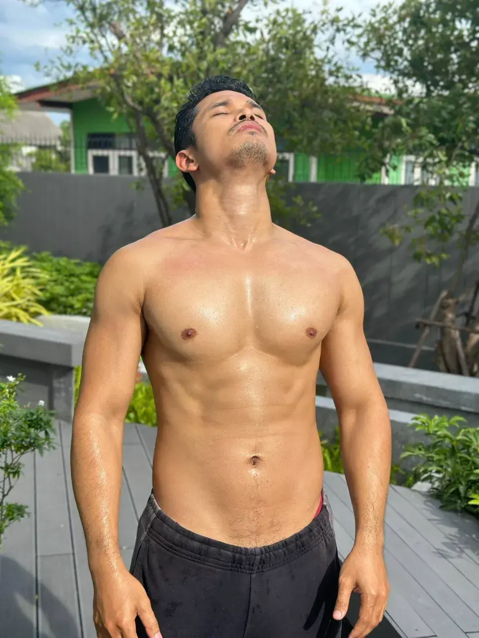 พี่จ๋าาาาาลึกจัง
