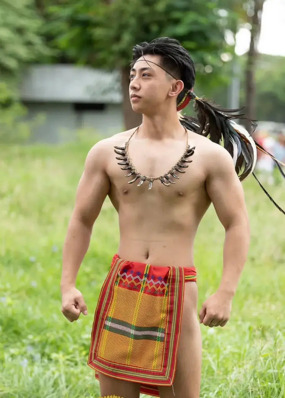 รักหนุ่ม..อิฟูเกา