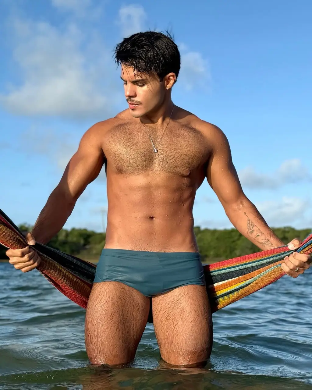 Cool GUY : Júnior Soares