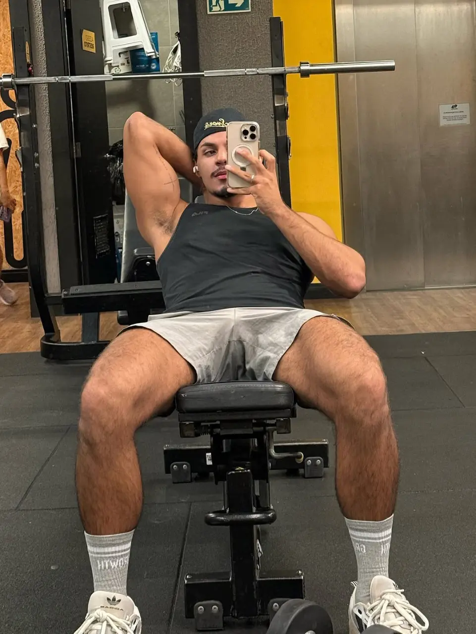 Cool GUY : Júnior Soares