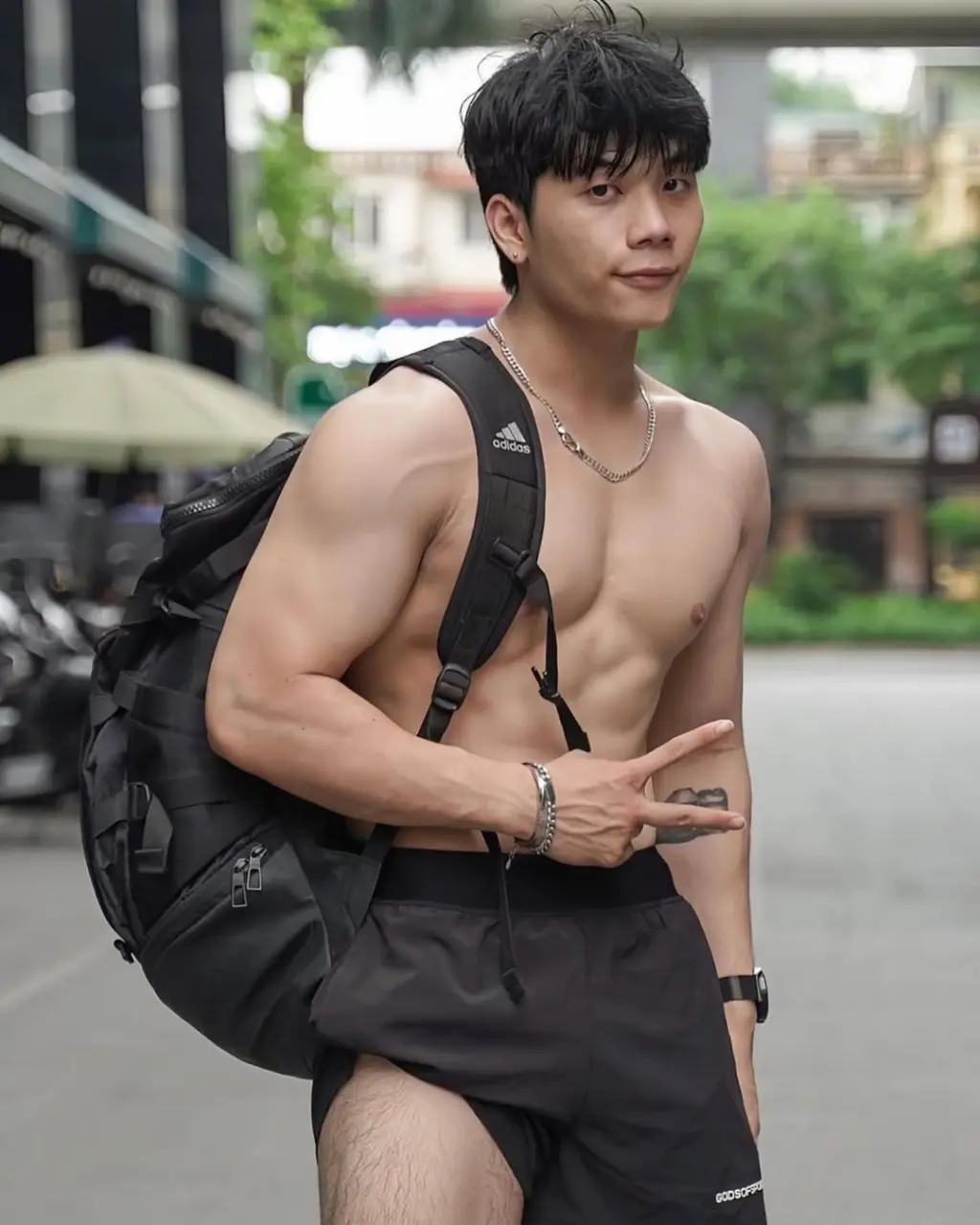 Cool GUY : Lê Thành Trung