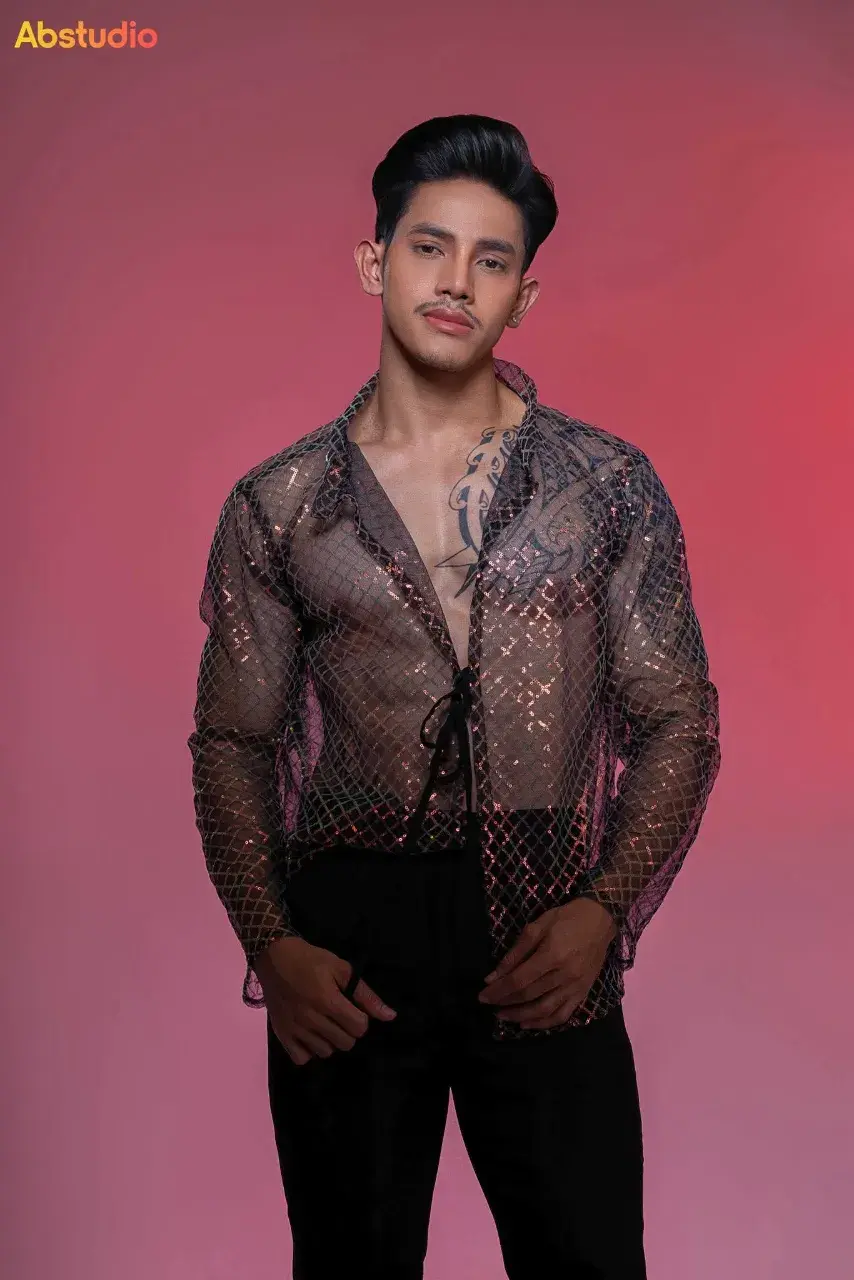 นายเเบบหนุ่มเขมร