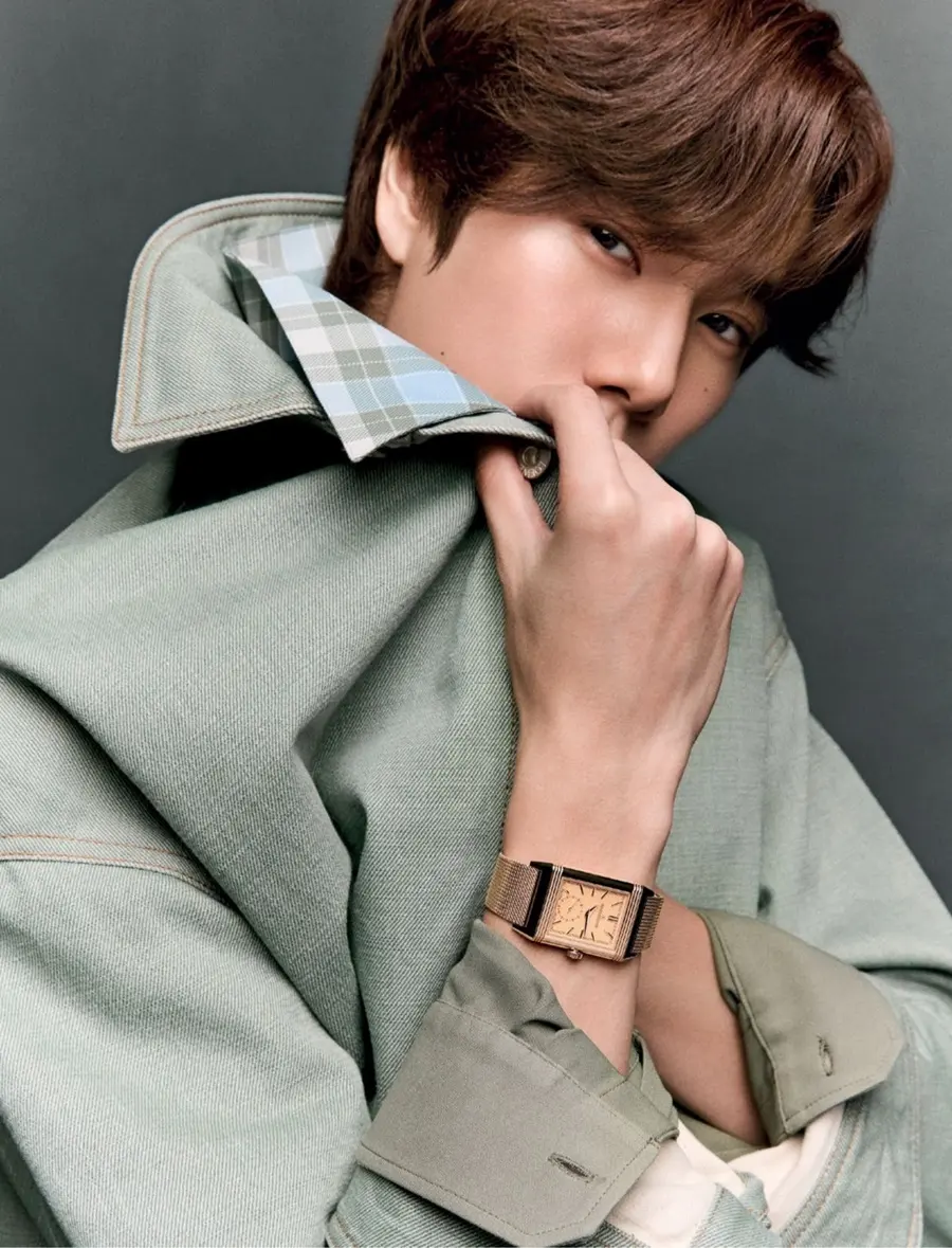 ภูวินทร์ @ Harper's BAZAAR Singapore June 2025