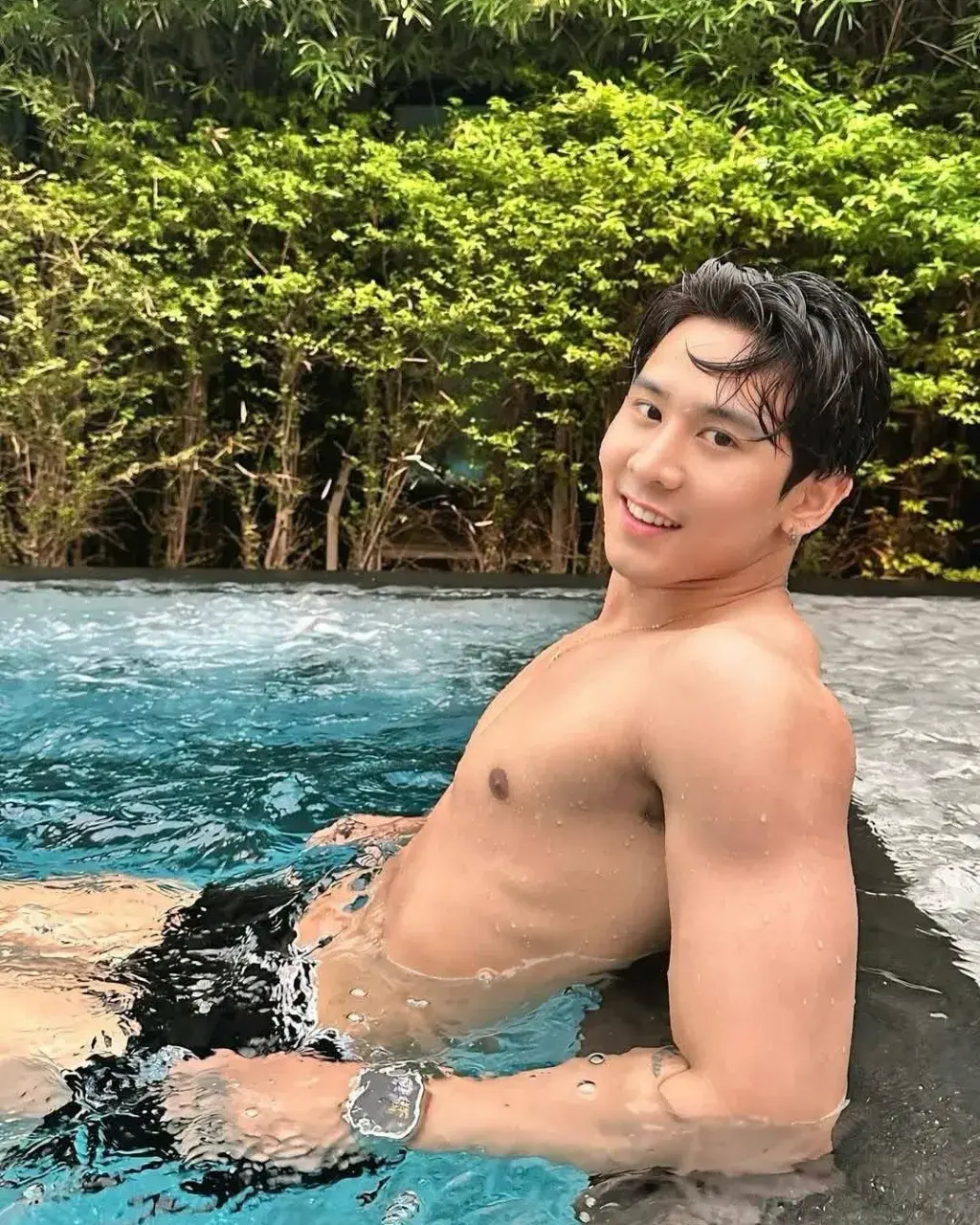 พิเศษใส่ไข่