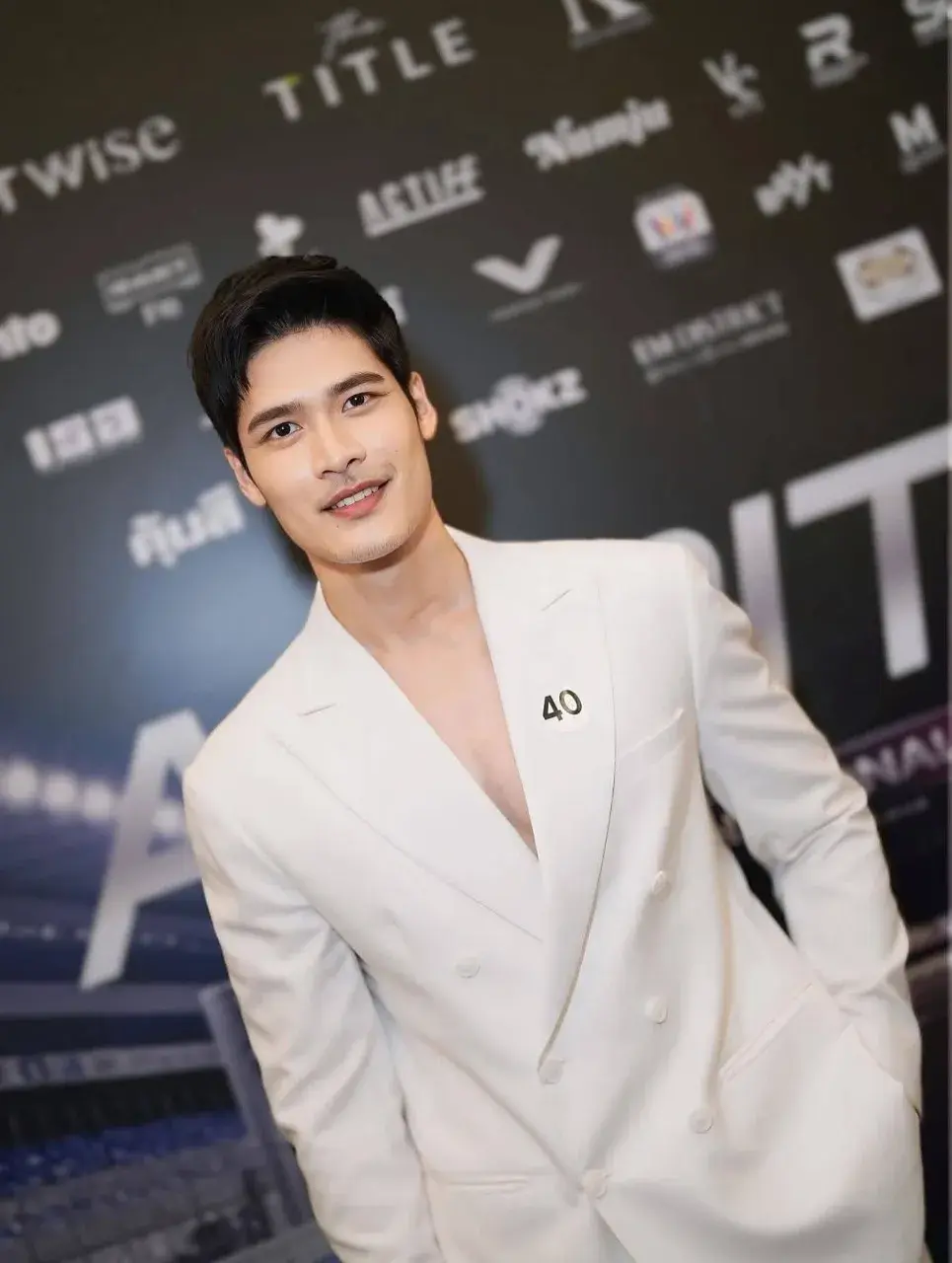 น้ำมาแตะแตกกก