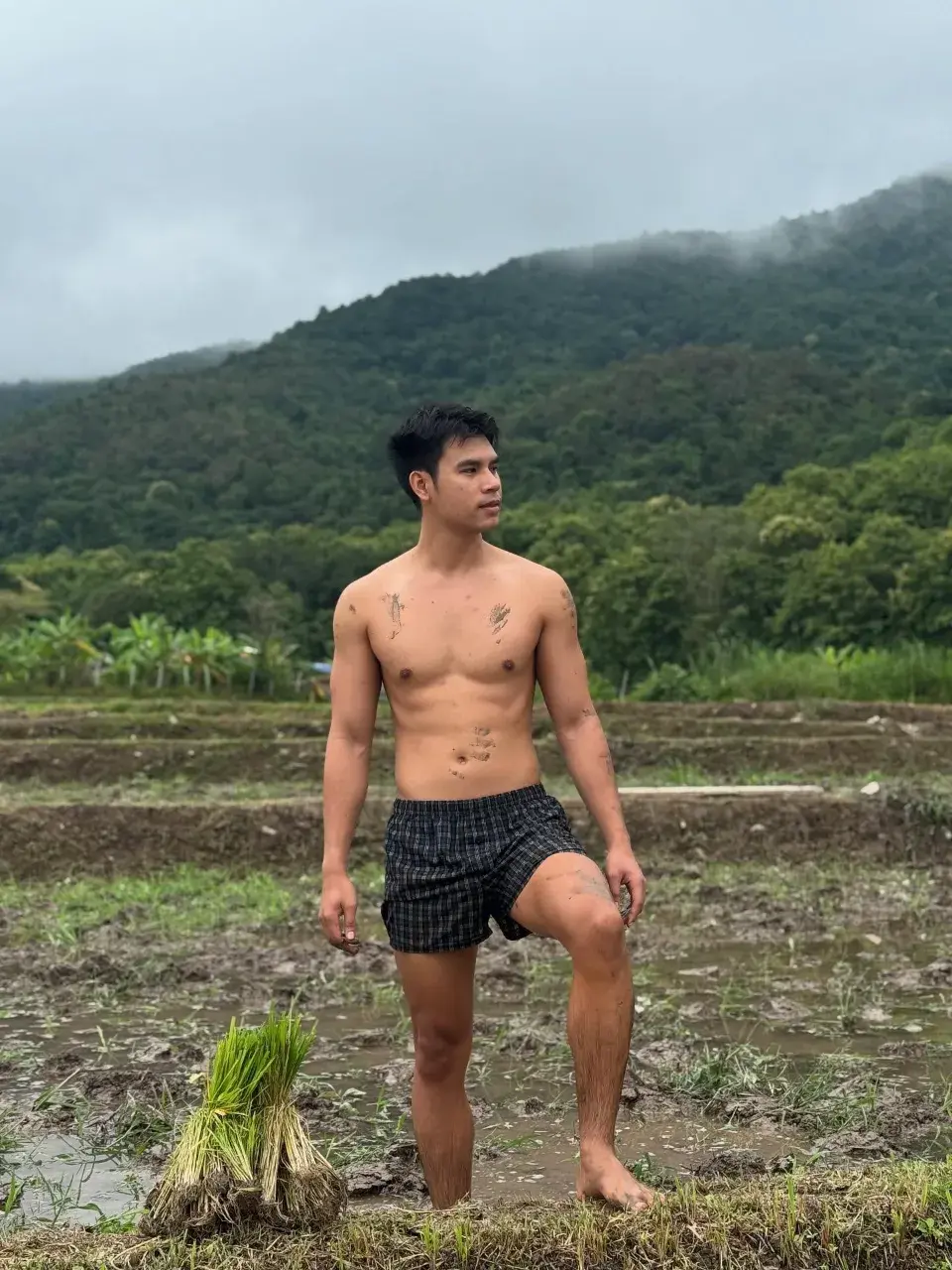 อย่ามองเด่วน้องจะท้องไม่รู้ตัว