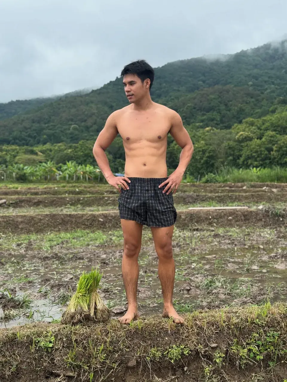 อย่ามองเด่วน้องจะท้องไม่รู้ตัว