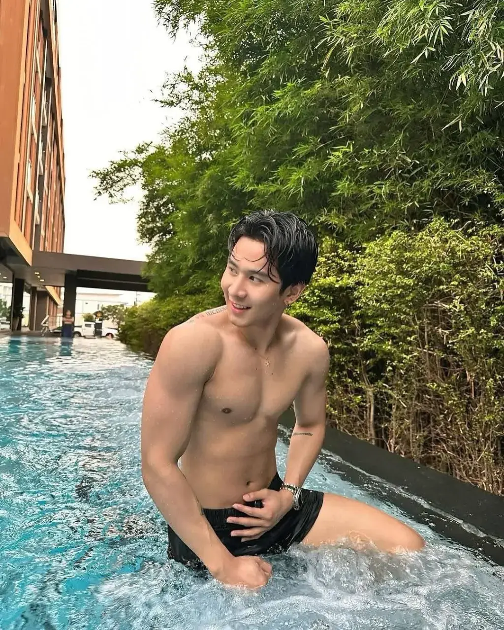 งื้ออเหงื่อออออ