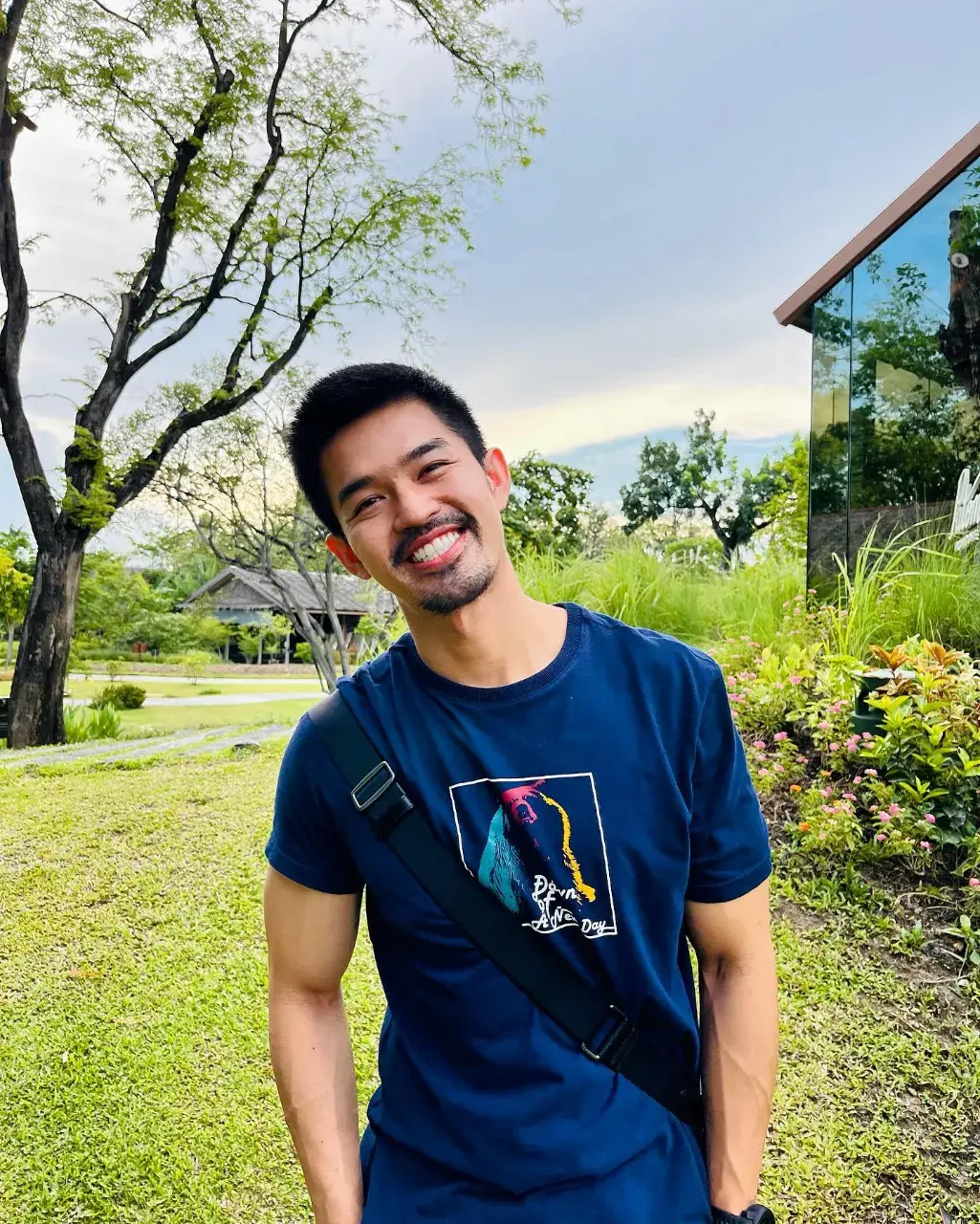 เสวหนวดเฮียตง