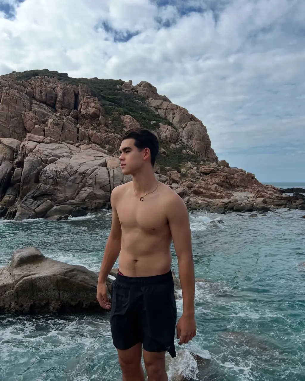 Cool and cute guy : Jirayu Jack Tucker 2
