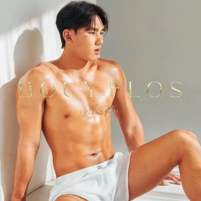 bouy•studio model : Wasu Panturaksa