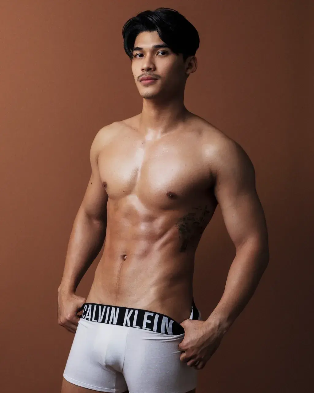 เข้มข้นล้นออก