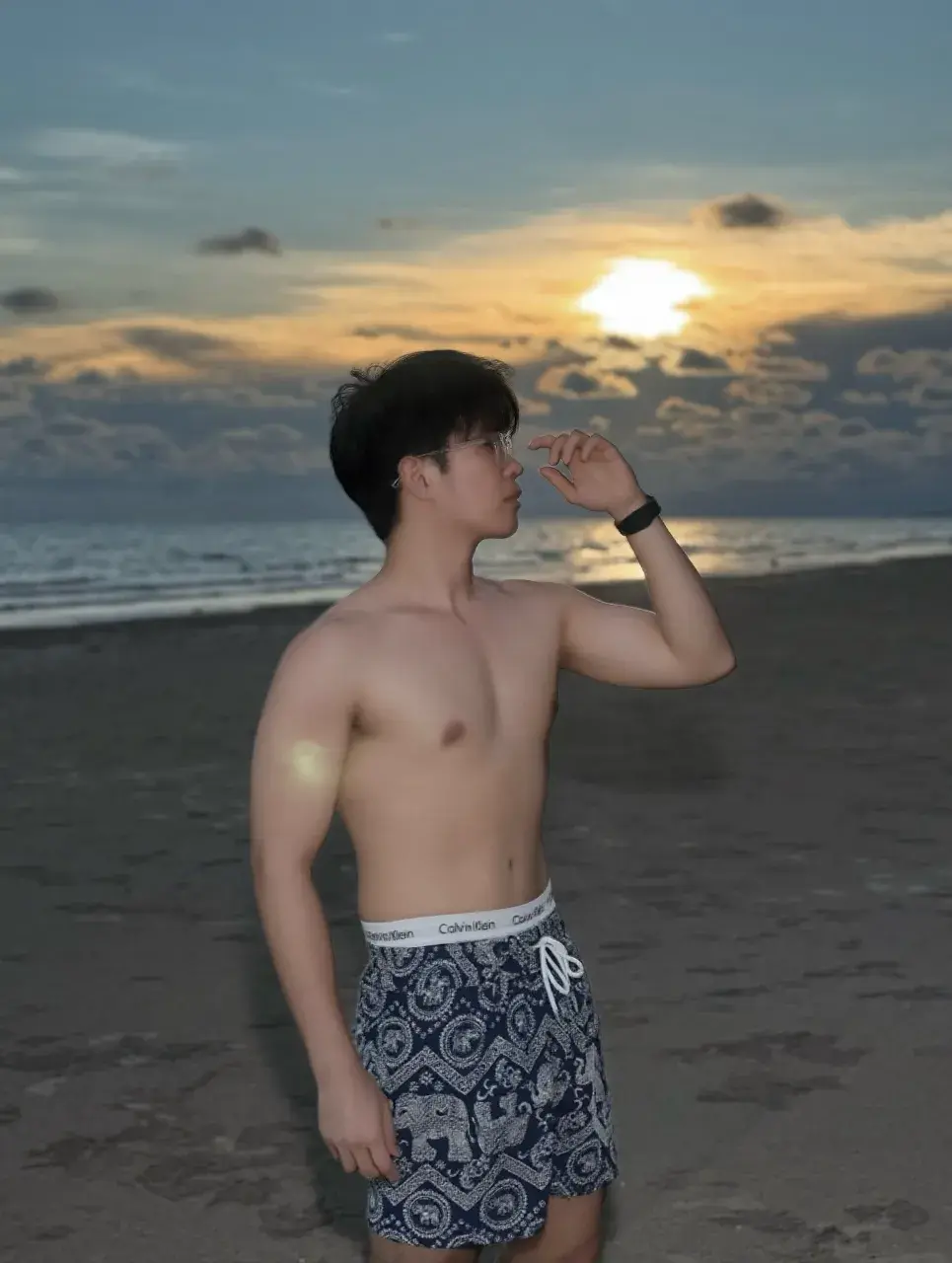 ครู คารูมั้ย