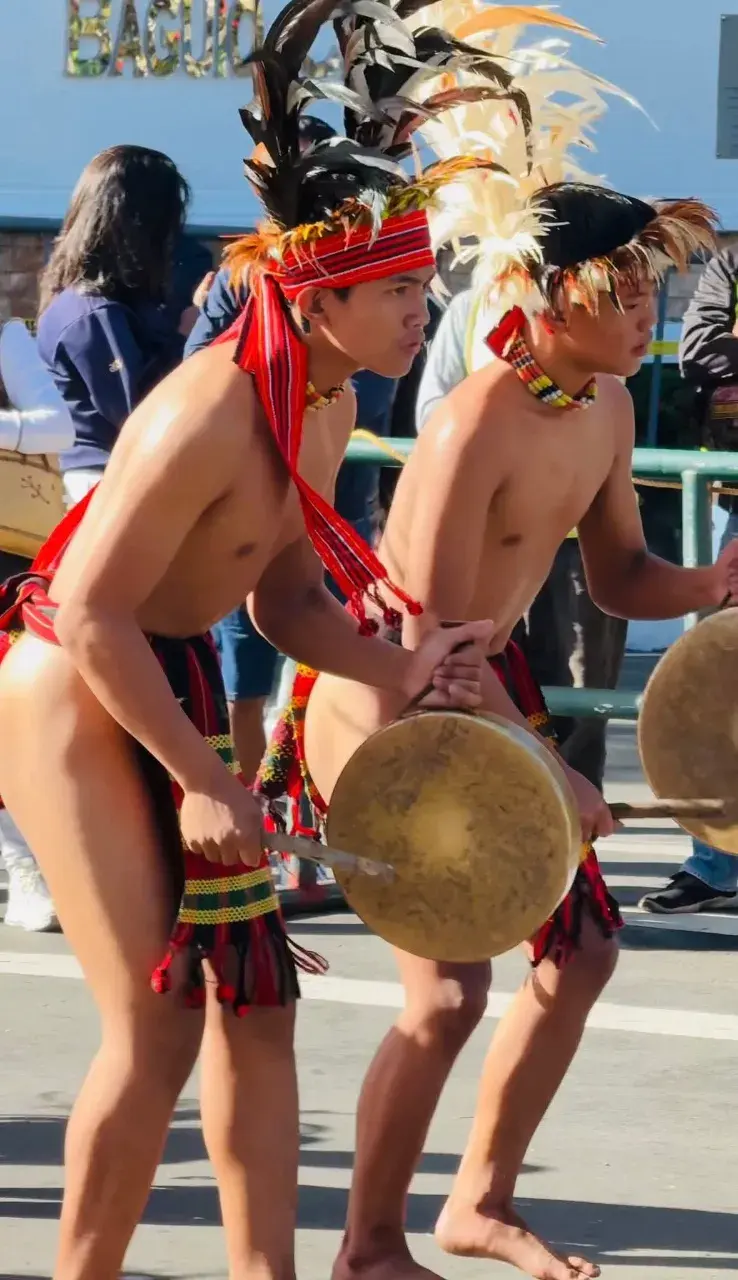 รักหนุ่มอิฟูเกา