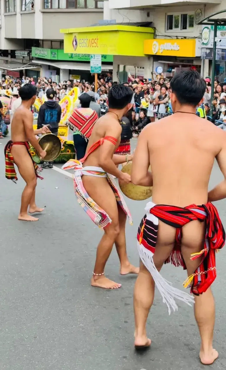 รักหนุ่มอิฟูเกา