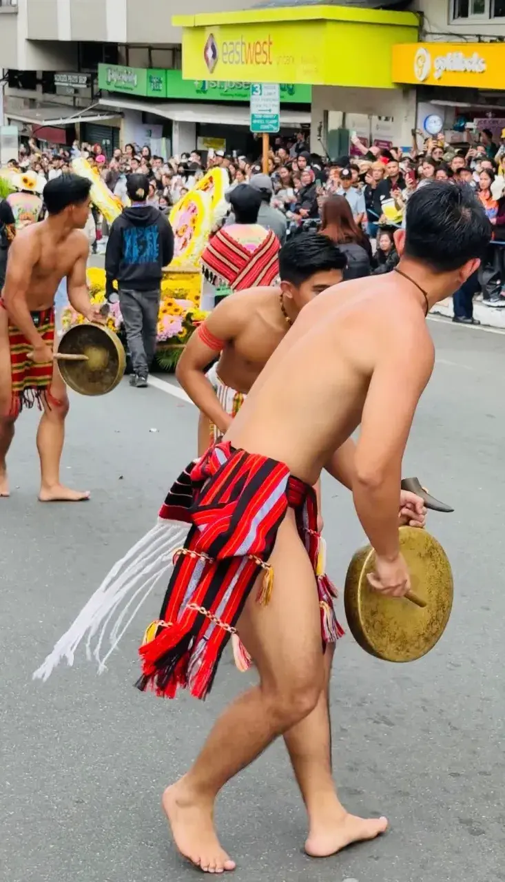 รักหนุ่มอิฟูเกา