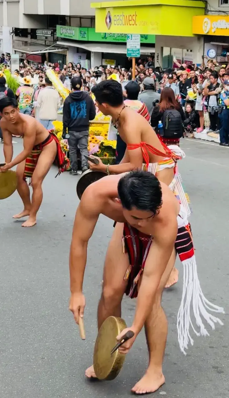 รักหนุ่มอิฟูเกา