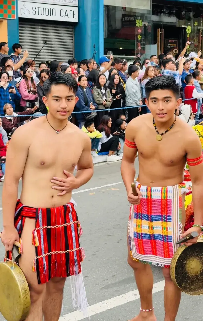 รักหนุ่มอิฟูเกา