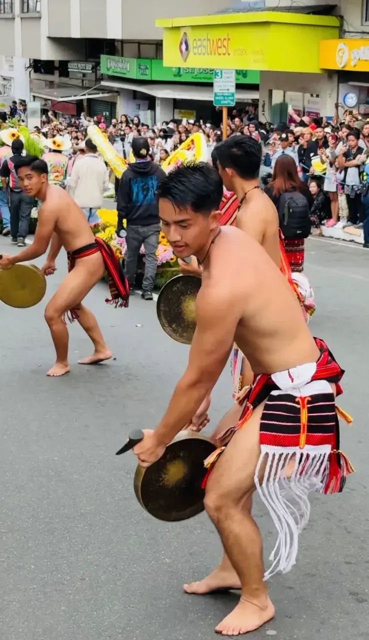 รักหนุ่มอิฟูเกา