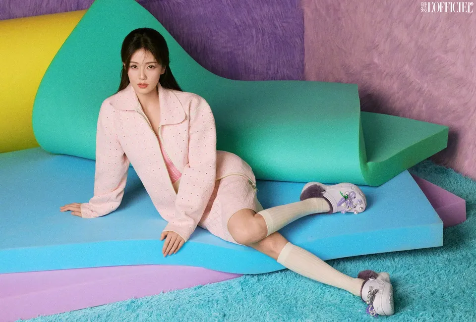 Bai Lu @ L’OFFICIEL China August 2025