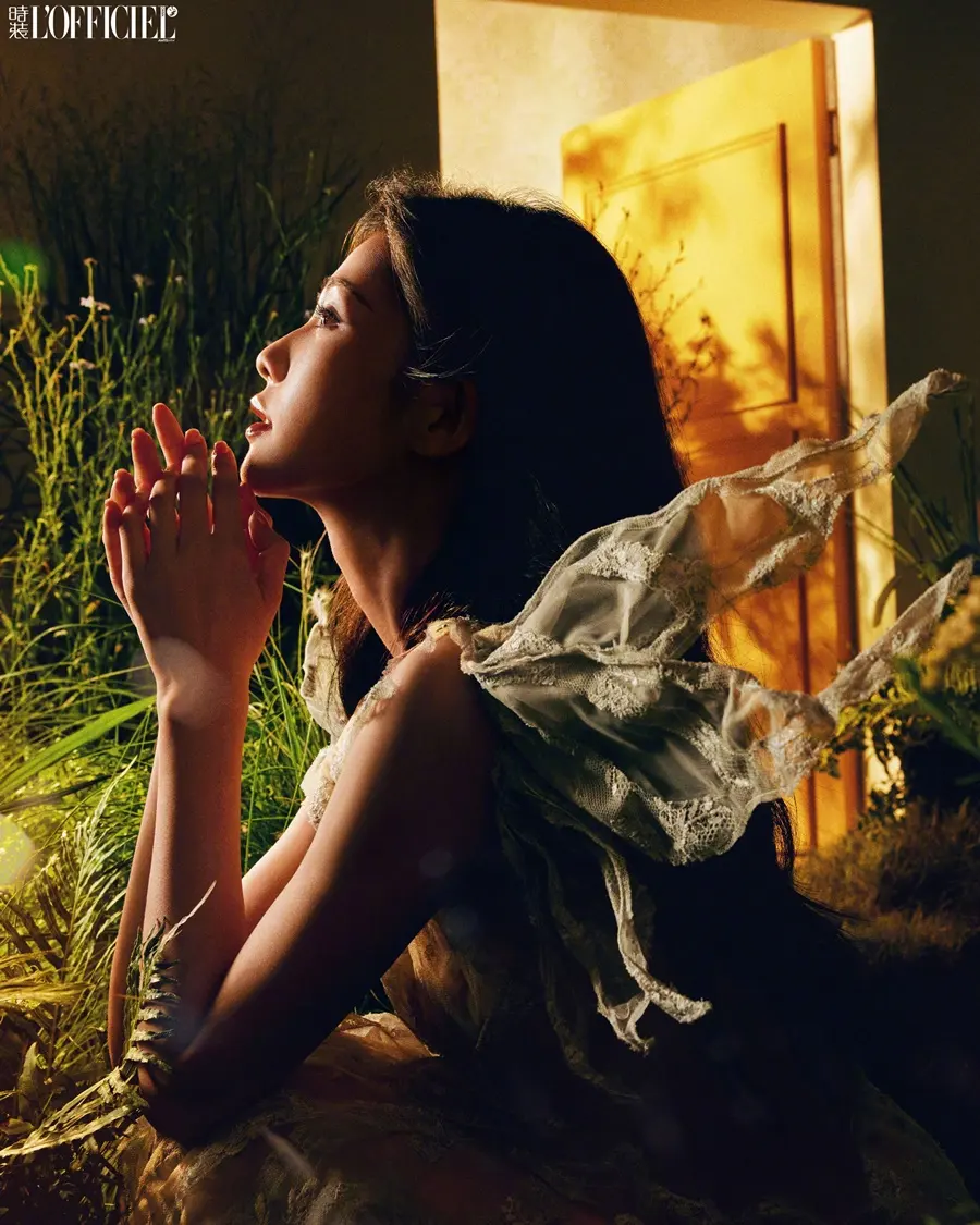 Bai Lu @ L’OFFICIEL China August 2025