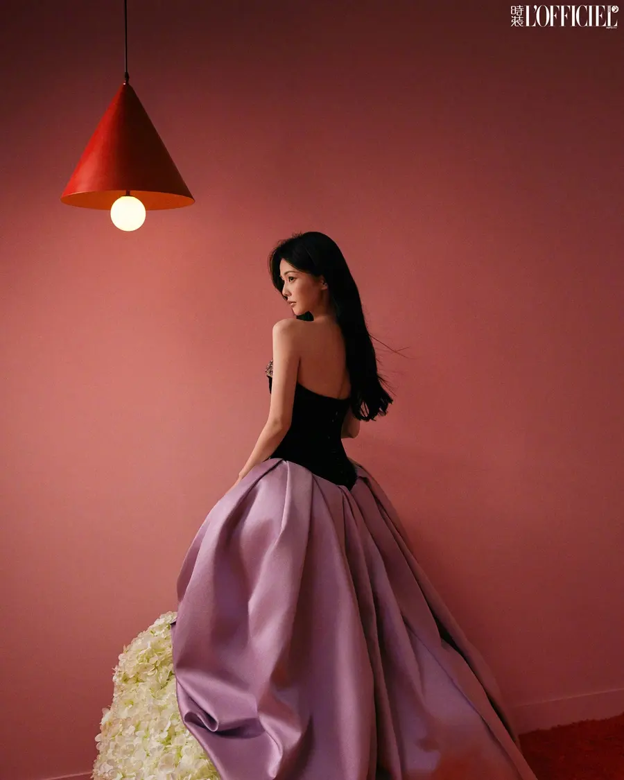 Bai Lu @ L’OFFICIEL China August 2025