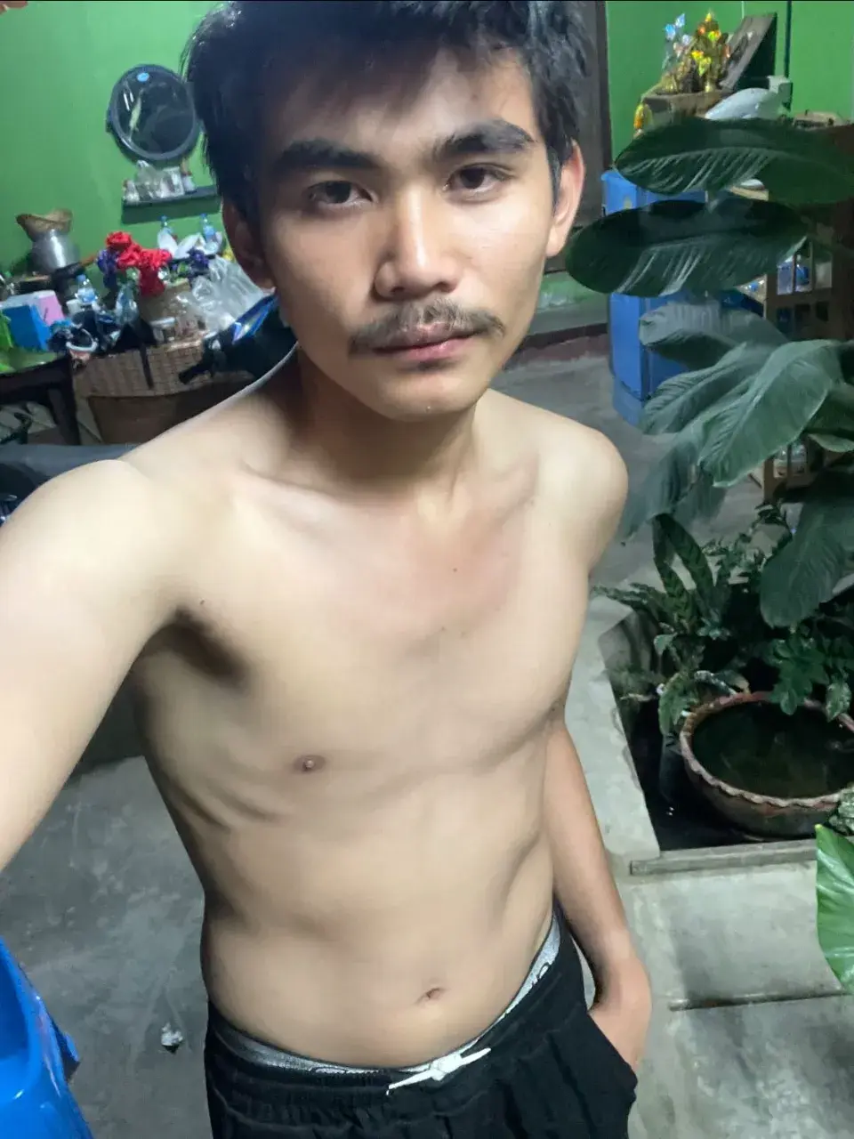 คลังน้ำแรกรัก