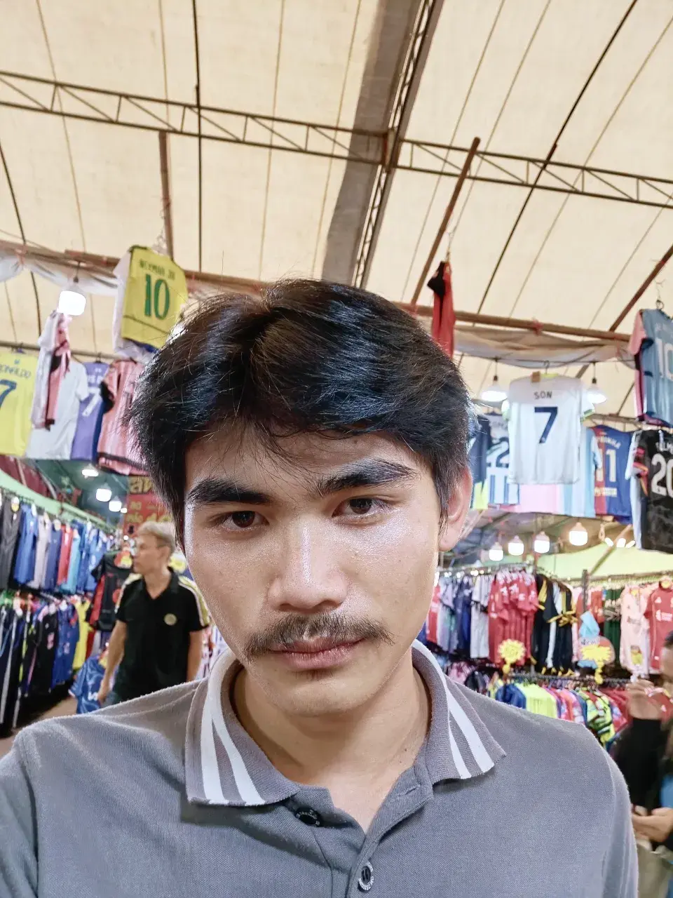 คลังน้ำแรกรัก