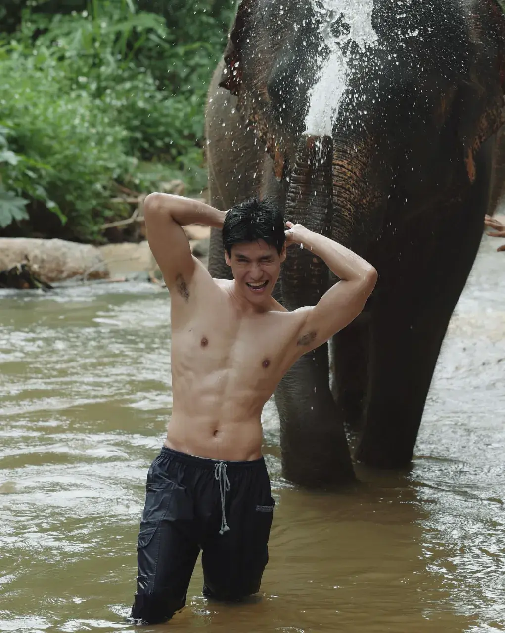 เห็นน้ำตกน้ำแตกแล้วเธอ