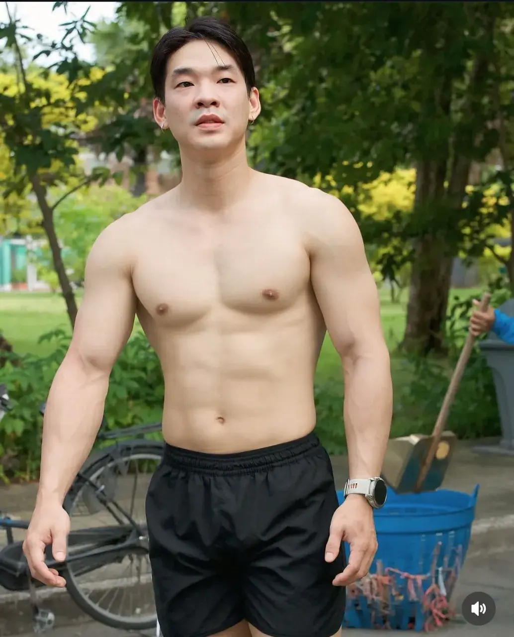 คลั่งรักผู้งานดี