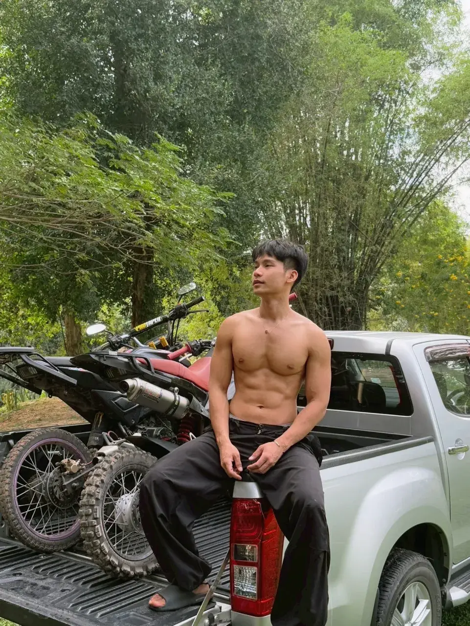 แฉะรอเธอ