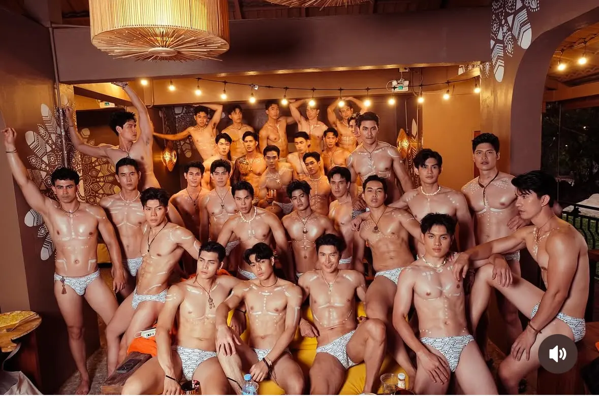 ถอดโชว์เรือนร่าง 2943