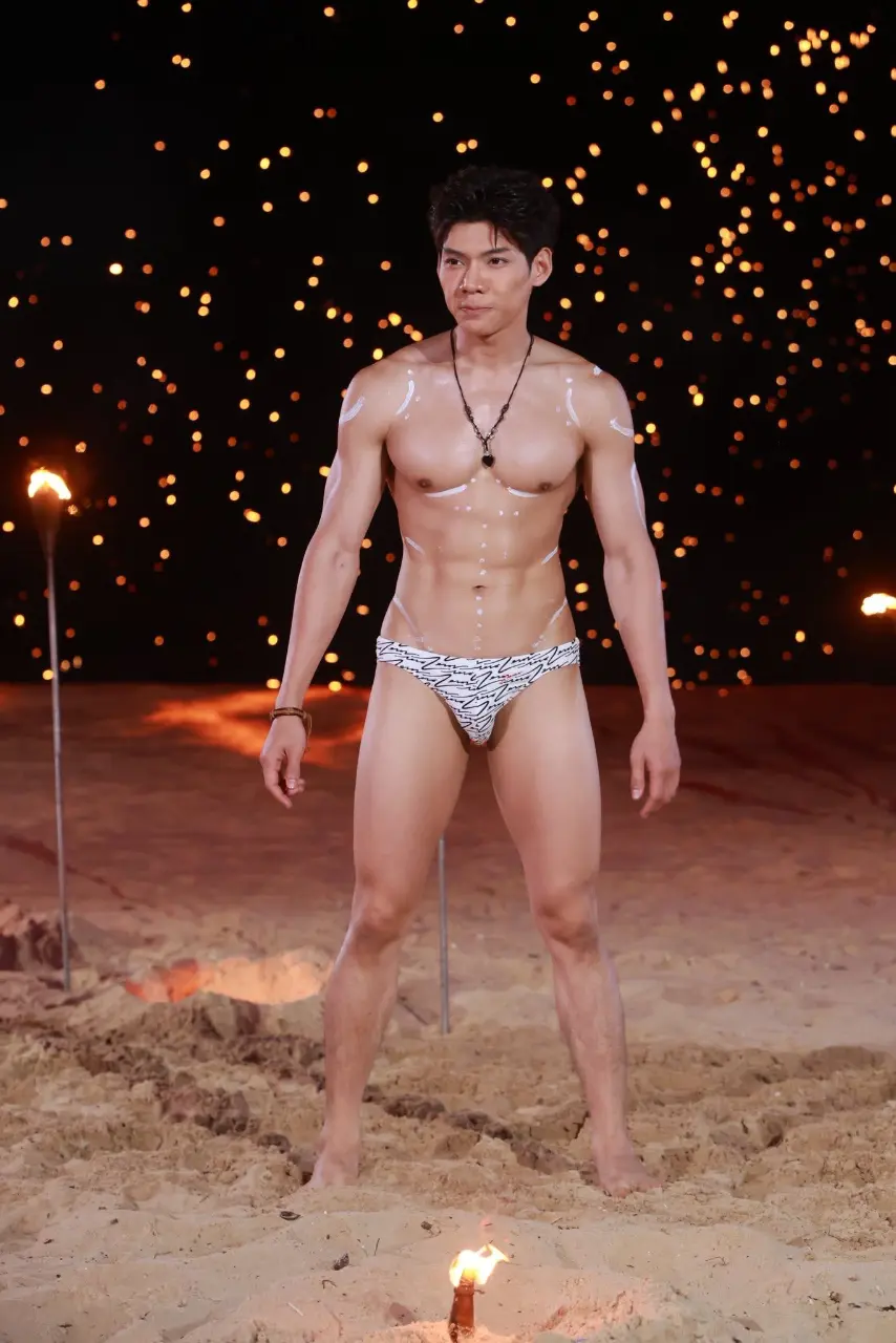 Mister International Thailand 2025 ชุดว่ายน้ำริมหาด