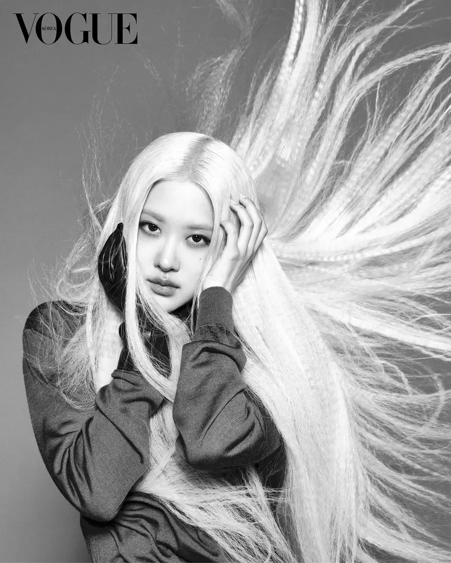 Rosé @ VOGUE Korea August 2025