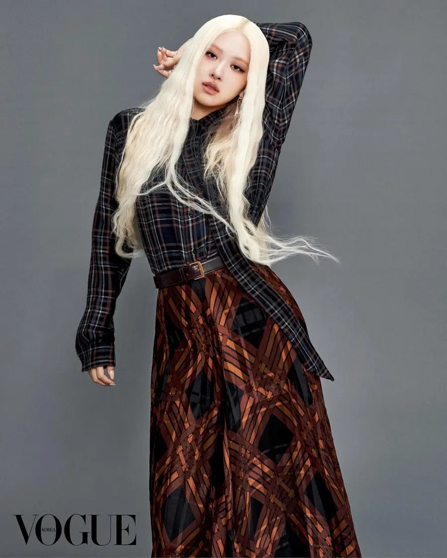 Rosé @ VOGUE Korea August 2025